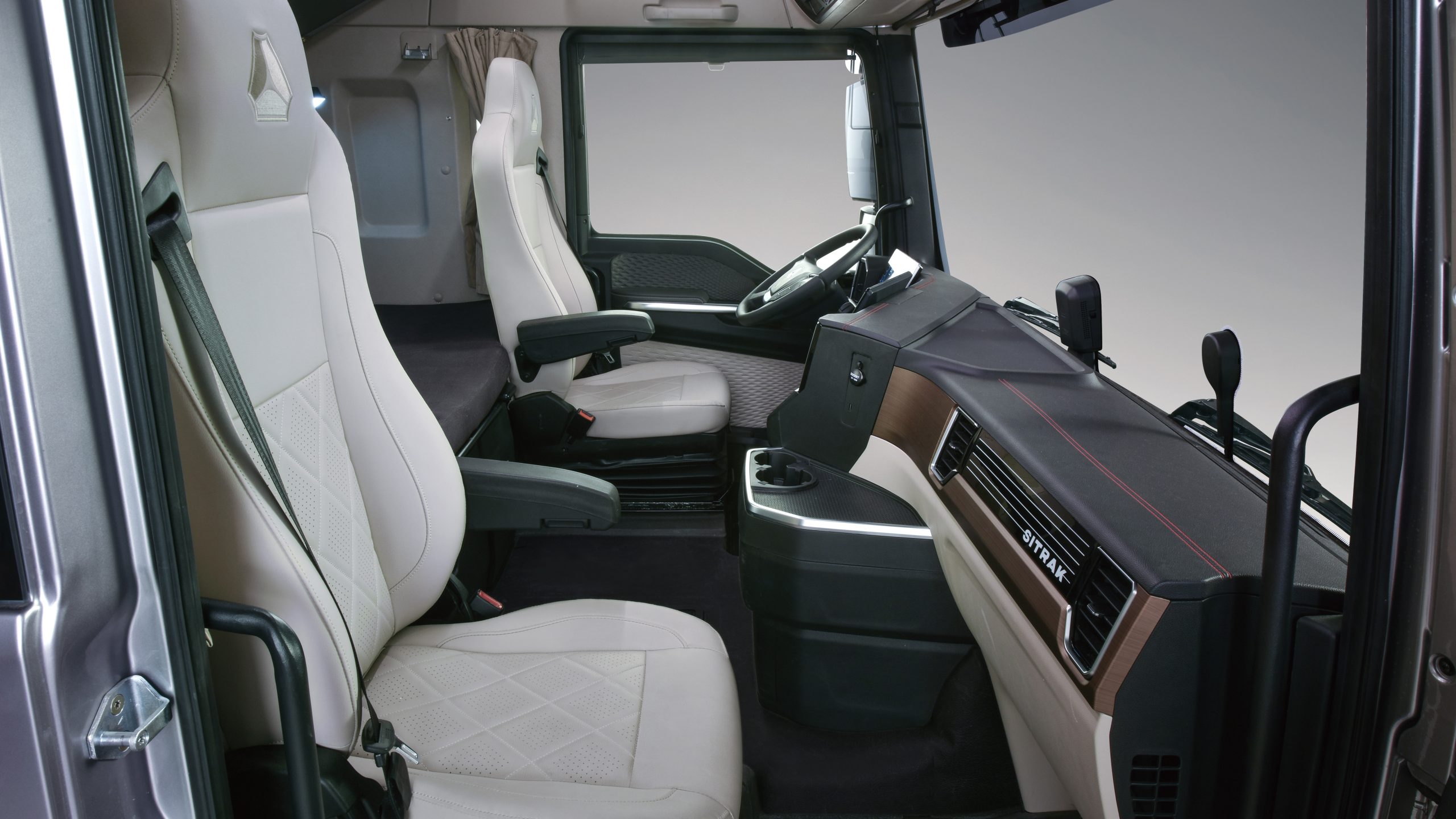 طراحی داخلی پیلسان